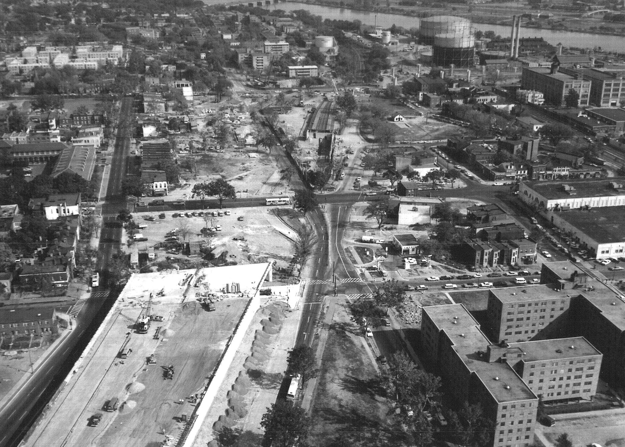 p10-Southeast_Southwest-Freeway-1968-DDOT-2048x1465